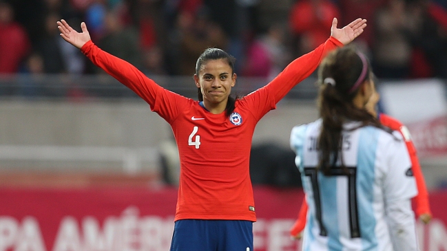 Nadie quiso restarse: Las felicitaciones a la Roja femenina por su clasificación al Mundial