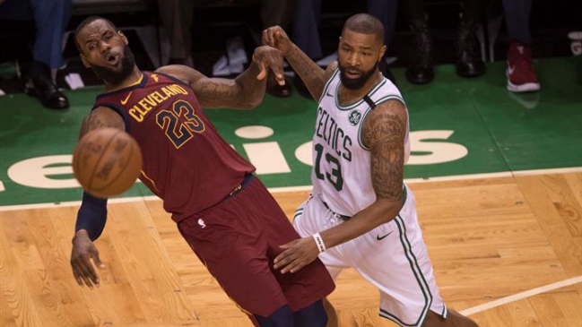 Boston Celtics apabulló a Cleveland Cavaliers en el inicio de la final de la Conferencia Este