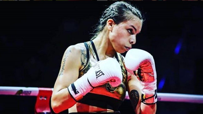 La chilena Daniela "Leona" Asenjo no podrá pelear por el título mundial por lesión
