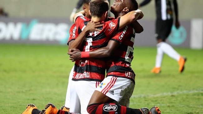 Flamengo quedó como líder del Brasileirao tras triunfo sobre Atlético Mineiro