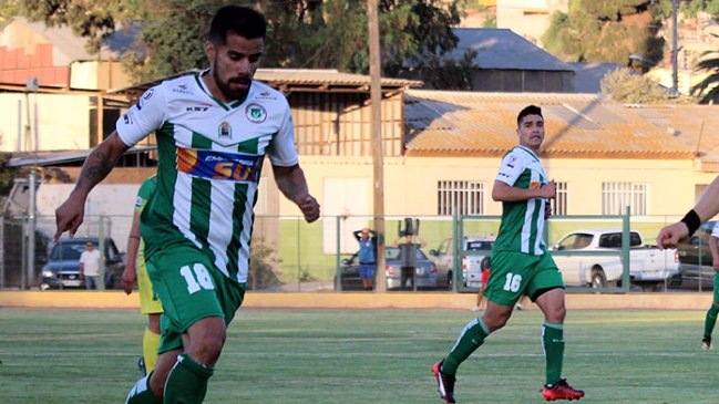Deportes Vallenar logró su primer triunfo en Segunda división a costa de Fernández Vial