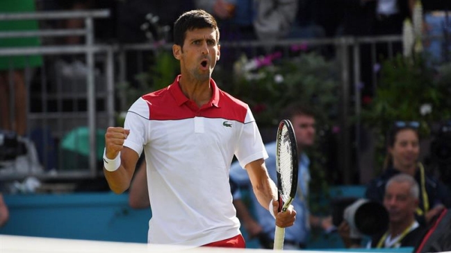 El gran nivel de Djokovic regresó para derribar a Dimitrov en Queen's
