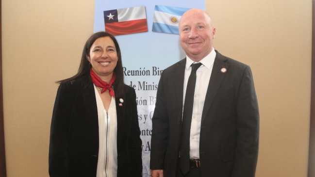 Chile y Argentina firmaron acuerdo para profundizar participación de la mujer en políticas deportivas