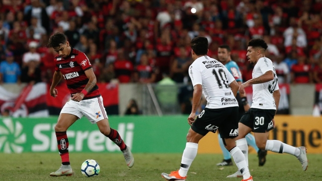 Corinthians de Angelo Araos empató con Flamengo en la Copa de Brasil