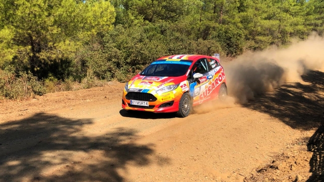 Emilio Fernández y Joaquín Riquelme quedaron a un paso del podio en el Mundial de Rally de Turquía