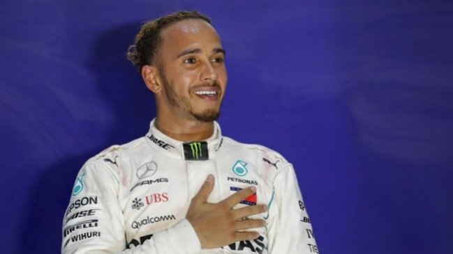 Lewis Hamilton tras victoria en Marina Bay: Ha sido la carrera más larga de mi vida