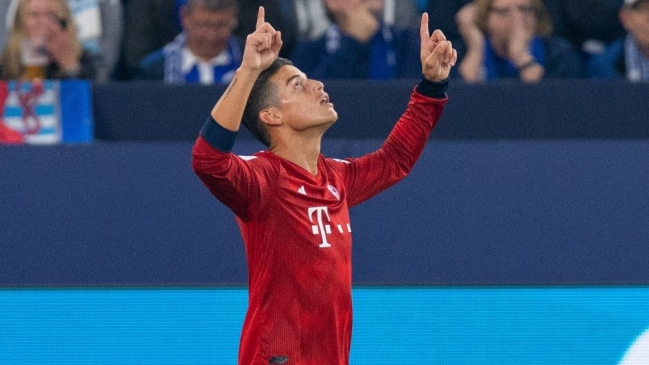 Bayern Munich mantuvo su rendimiento perfecto en la Bundesliga con triunfo sobre Schalke 04