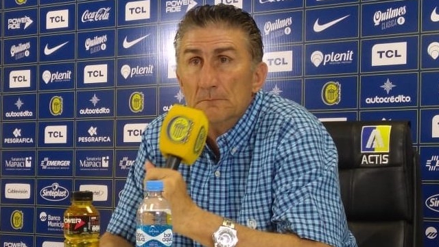 Edgardo Bauza adelantó que Alfonso Parot puede jugar como central ante Boca Juniors