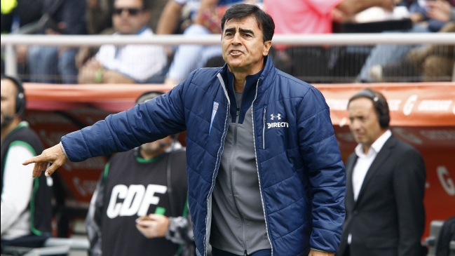 Gustavo Quinteros: Debemos luchar para pasar de ronda en la Libertadores