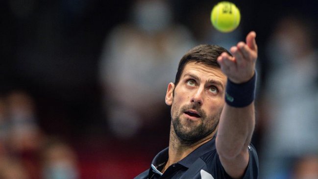 Novak Djokovic fue eliminado por Lorenzo Sonego en los cuartos de final del ATP de Viena