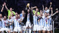 Expareja de un campeón del mundo con Argentina vendió su medalla y su camiseta por deudas