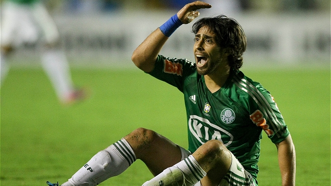 Jorge Valdivia: Mientras esté Claudio Borghi tengo las puertas cerradas