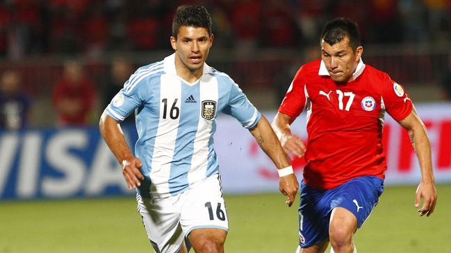 Gary Medel agredió a periodista en el aeropuerto