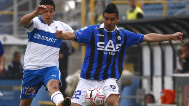 U. Católica se inclinó ante Huachipato y enredó sus opciones de cara a los play-offs