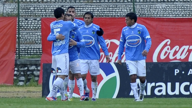 O’Higgins goleó a un desastroso Colo Colo y clasificó a cuartos de final de Copa Chile