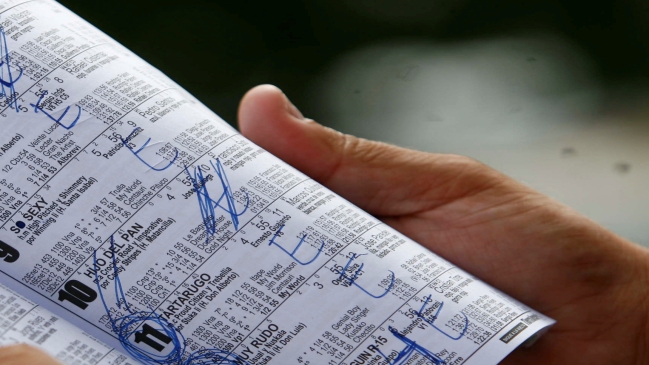 Don Dionisio dio el golpe a la cátedra en El Derby 2013