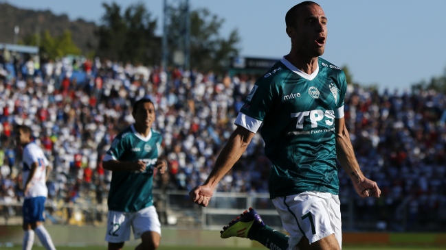 Wanderers sorprendió a Universidad Católica y la derrotó a domicilio