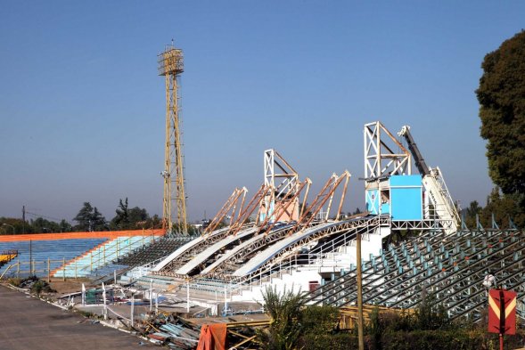 Estadio El Teniente comenzó a ser demolido para dar paso a su reconstrucción