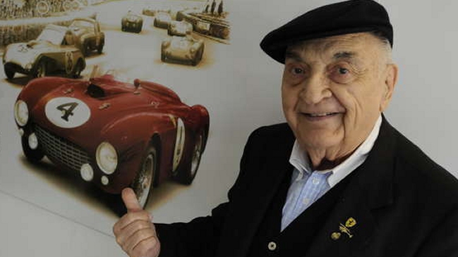 Ex piloto argentino José Froilán González murió a los 90 años