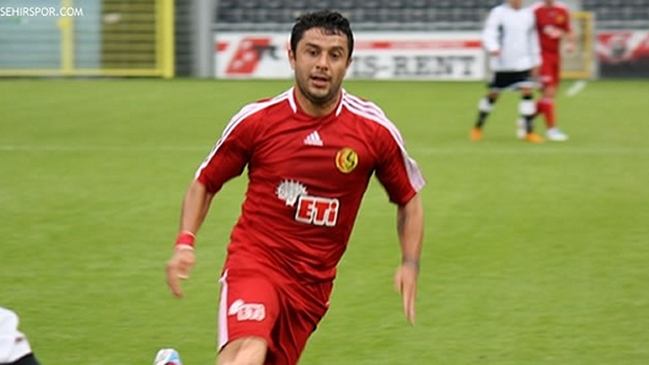 Rodrigo Tello desmintió haber pedido un “sueldo millonario” a Azul Azul