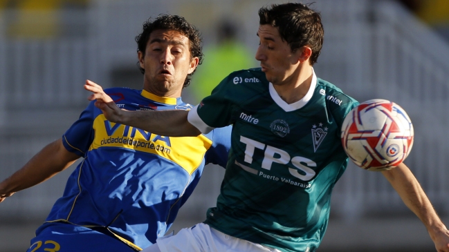 Everton venció a S. Wanderers y se quedó con el clásico porteño