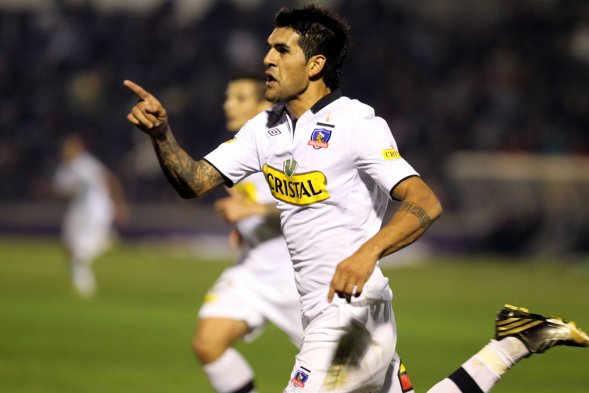 Colo Colo venció a El Tanque Sisley en su debut por Copa Sudamericana