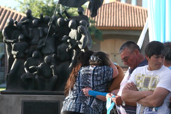 O’Higgins inauguró memorial en homenaje a hinchas fallecidos en Tomé