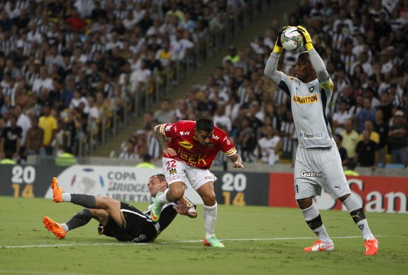 Unión Española tuvo su propio “Maracanazo” ante Botafogo en la Libertadores