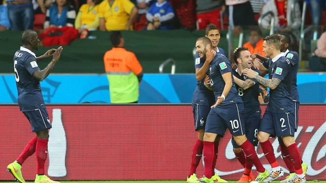Francia consiguió un claro triunfo frente a Honduras en su debut