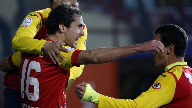 Nicolás Berardo abrió la cuenta para Unión Española ante Unión La Calera