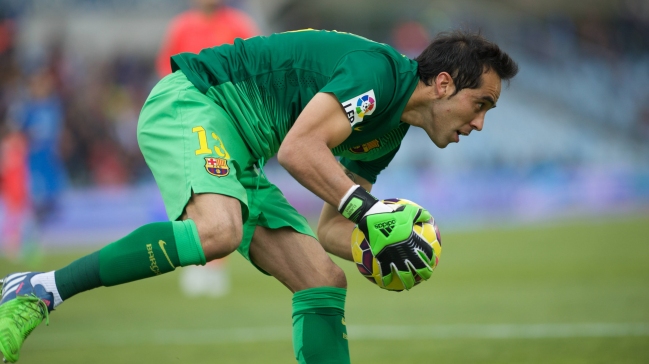 Prensa española alaba el récord de Claudio Bravo en la Liga