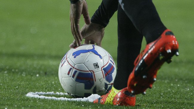 ¿Qué debe hacer un futbolista para ser ídolo en tu equipo?