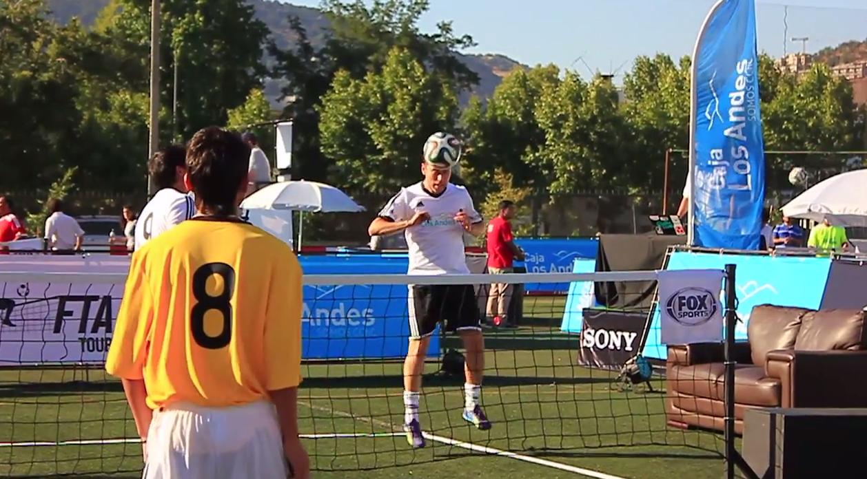 Zamorano, Rivarola y Bishara protagonizan jornada santiaguina del Circuito Mundial de Fútbol Tenis