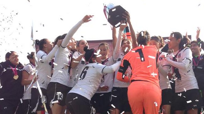 Colo Colo logró un nuevo título en el fútbol femenino tras vencer a U. de Chile