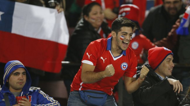 Así se entonó el himno nacional en el duelo ante México