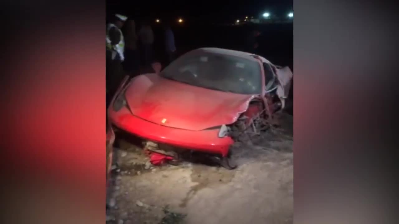 Así quedó el auto de Arturo Vidal tras el accidente