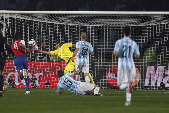 Argentina alcanzó la final de la Copa América tras golear Paraguay