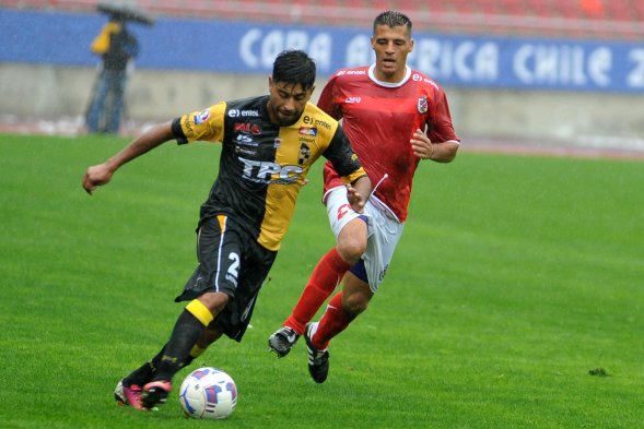 Coquimbo Unido se quedó con una nueva versión del clásico ante La Serena