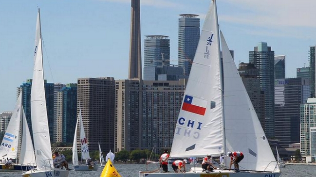 Equipo chileno de vela logró medalla de bronce en Toronto 2015