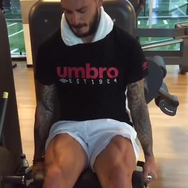 Mauricio Pinilla ahora mostró sus músculos en un video