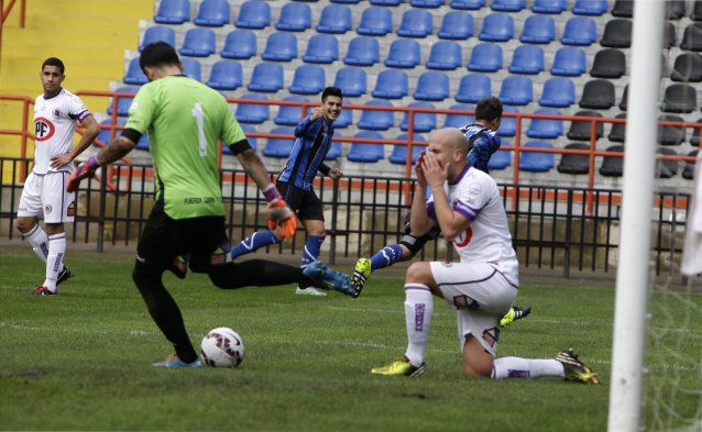 Huachipato derrotó a Deportes Concepción y selló su avance en Copa Chile