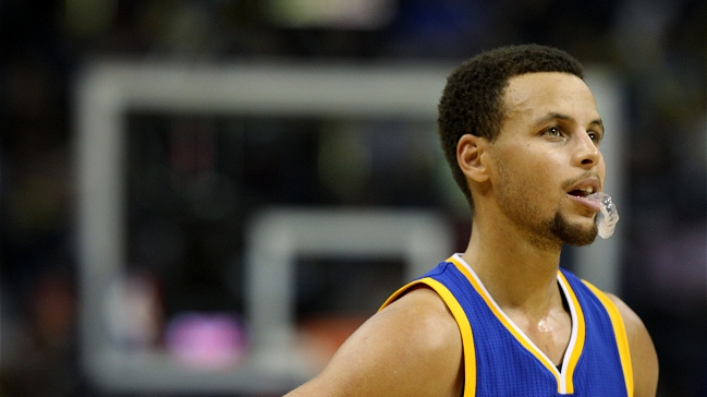 Golden State Warriors sigue invicto en la NBA tras vencer a Phoenix Suns