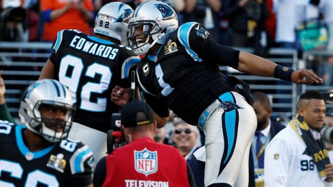 El Super Bowl 50 entre Denver Broncos y Carolina Panthers