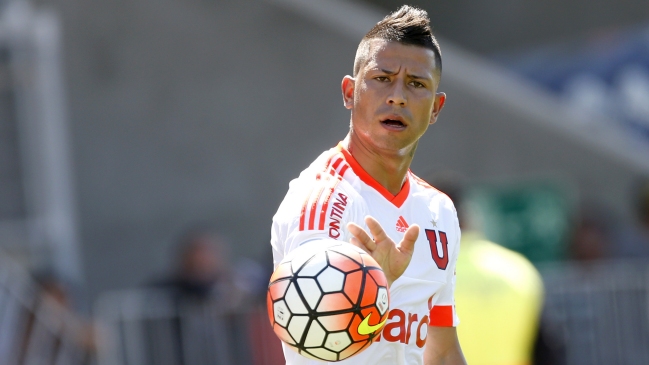 Leonardo Valencia aseguró que se retiró temprano del polémico asado