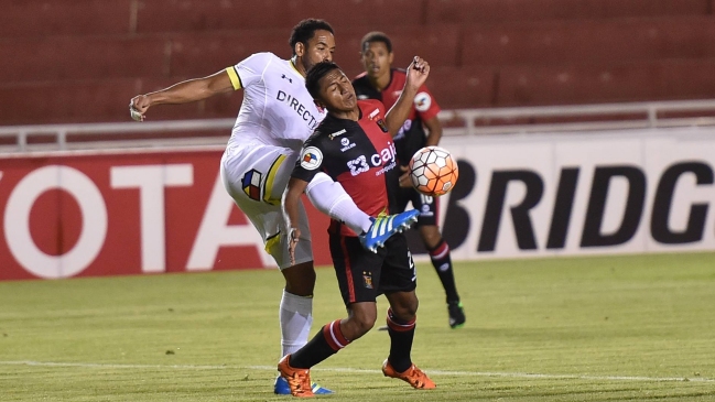 Colo Colo reaccionó de la mano de Paredes ante Melgar y sigue vivo en Copa Libertadores