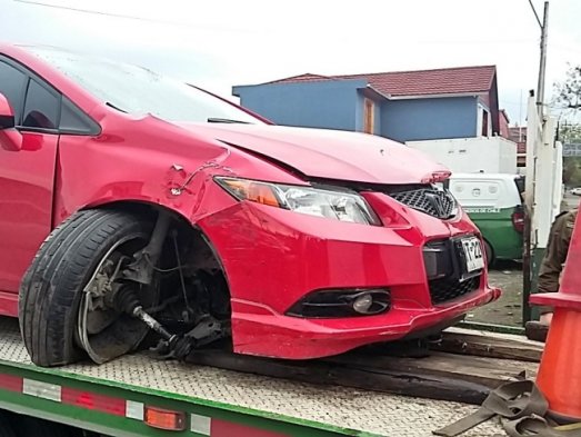 Así quedó el auto de Luis Felipe Pinilla tras el choque