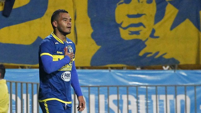 Rafael Viotti sentenció el triunfo de Everton ante Puerto Montt