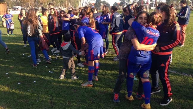 U. de Chile venció a Palestino y se quedó con el título en el fútbol femenino