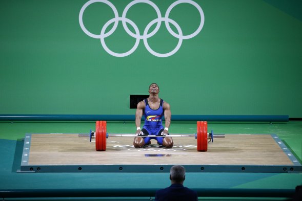 Oscar Figueroa conquistó la primera medalla de oro para Colombia en levantamiento de pesas