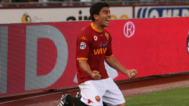 David Pizarro: Yo por AS Roma jugaría incluso gratis